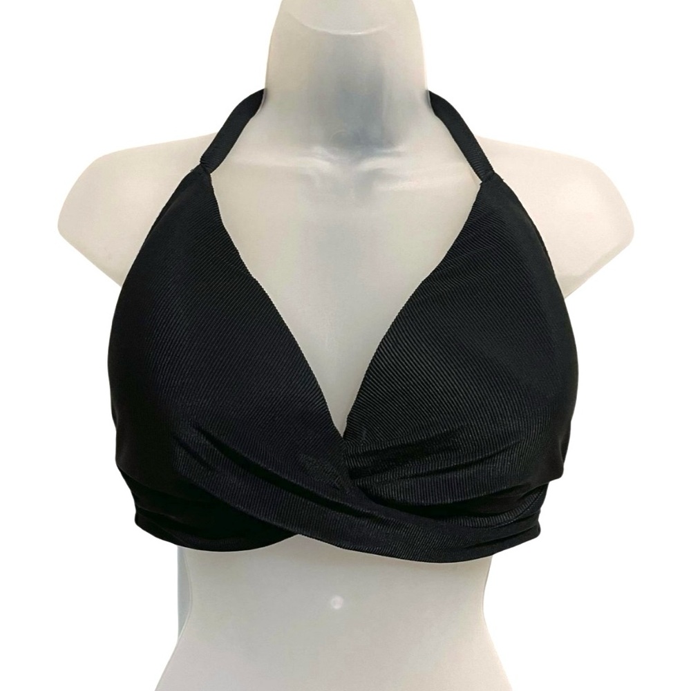 Shade and Shore Ribbed Twist Wrap-Front Bikini Top - Picture 6 of 11
